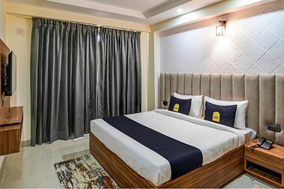 Dm 45 Near Huda City Centre Bed & Breakfast Gurgaon Exterior photo
